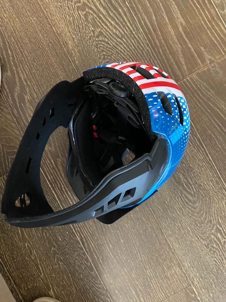 Japanese Brand KUNDO Children's Cycling Skateboard Helmet Size ONE SIZE - 5 Thumbnail