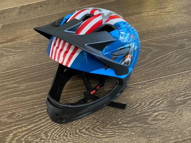 Japanese Brand KUNDO Children's Cycling Skateboard Helmet Size ONE SIZE - 8 Thumbnail
