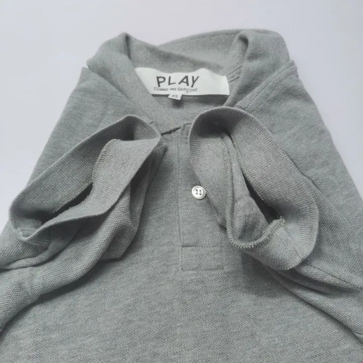 Comme des Garcons PLAY Comme des Garçons Play Gray Logo Polo Shirt 0079 Size US XS / EU 42 / 0 - 10 Thumbnail