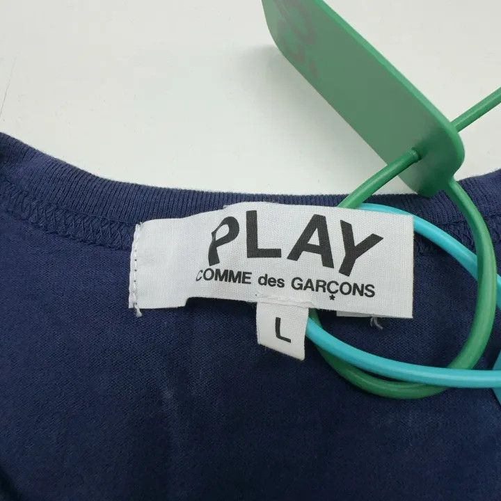 Comme des Garcons PLAY Comme Des Garcons Play Gold Heart Navy T-Shirt 0079 Size L / US 10 / IT 46 - 2 Thumbnail
