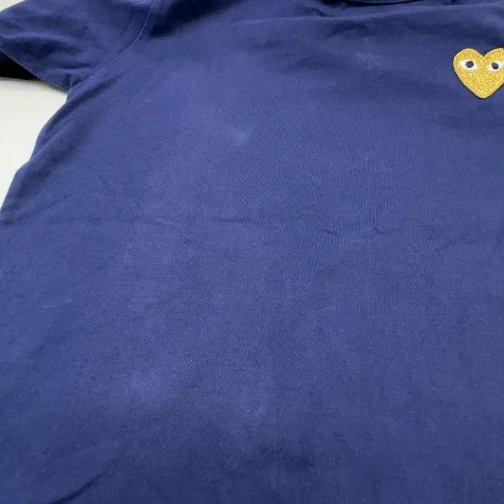 Comme des Garcons PLAY Comme Des Garcons Play Gold Heart Navy T-Shirt 0079 Size L / US 10 / IT 46 - 6 Thumbnail
