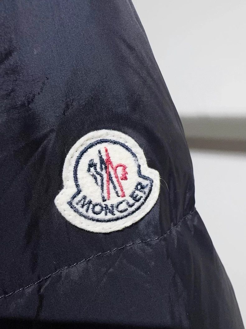 Moncler Moncler Black Puffer Jacket With Hood Size US M / EU 48-50 / 2 - 2 Thumbnail