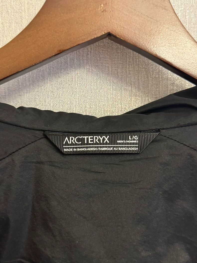 Arc'teryx Arcteryx Atom LT Hooded Jacket Black Size US L / EU 52-54 / 3 - 9 Thumbnail