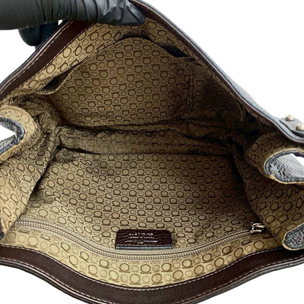 Salvatore Ferragamo Salvatore Ferragamo Salvatore Ferragamo Gancini Leather Shoulder Bag Leather Shoulder Bag Size ONE SIZE - 10 Thumbnail