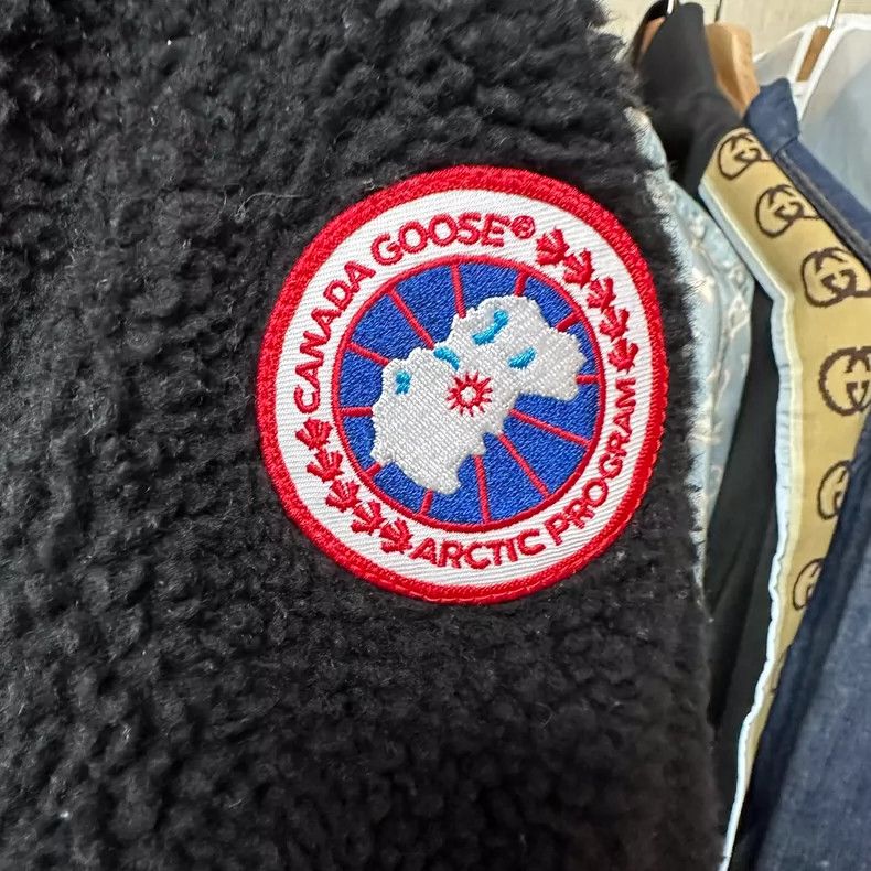 Canada Goose Canada Goose Kelowna Solid Zip Jacket Size US S / EU 44-46 / 1 - 4 Thumbnail