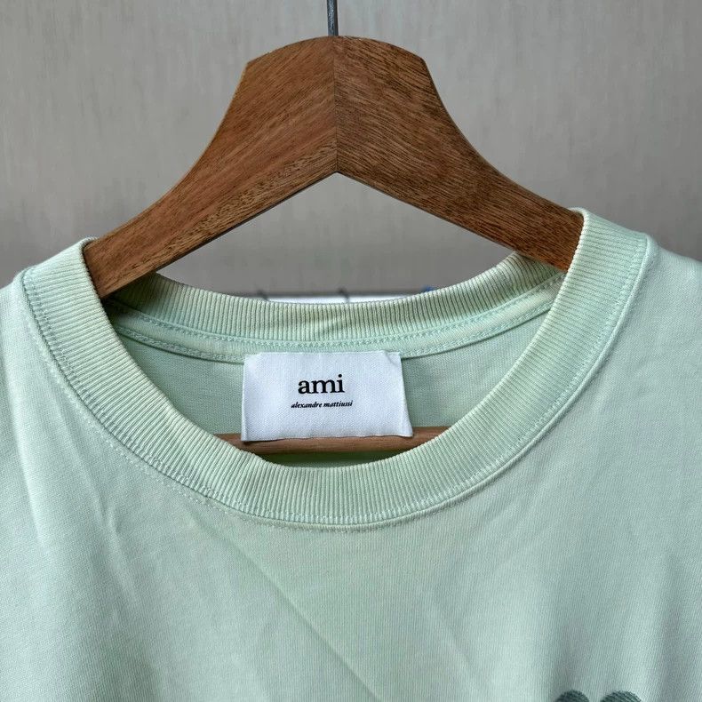 AMI AMIPARIS SS22 Heart Logo Short Sleeve T-shirt Size US S / EU 44-46 / 1 - 3 Thumbnail