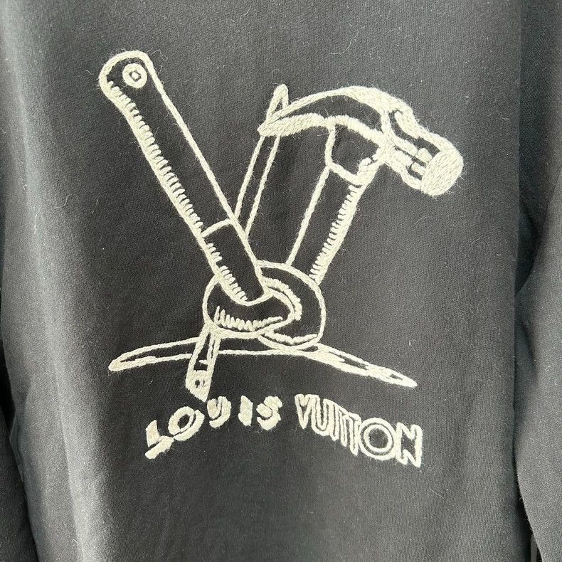 Louis Vuitton LOUIS VUITTON FW23 Logo Embroidered Sweatshirt Size US XL / EU 56 / 4 - 5 Thumbnail
