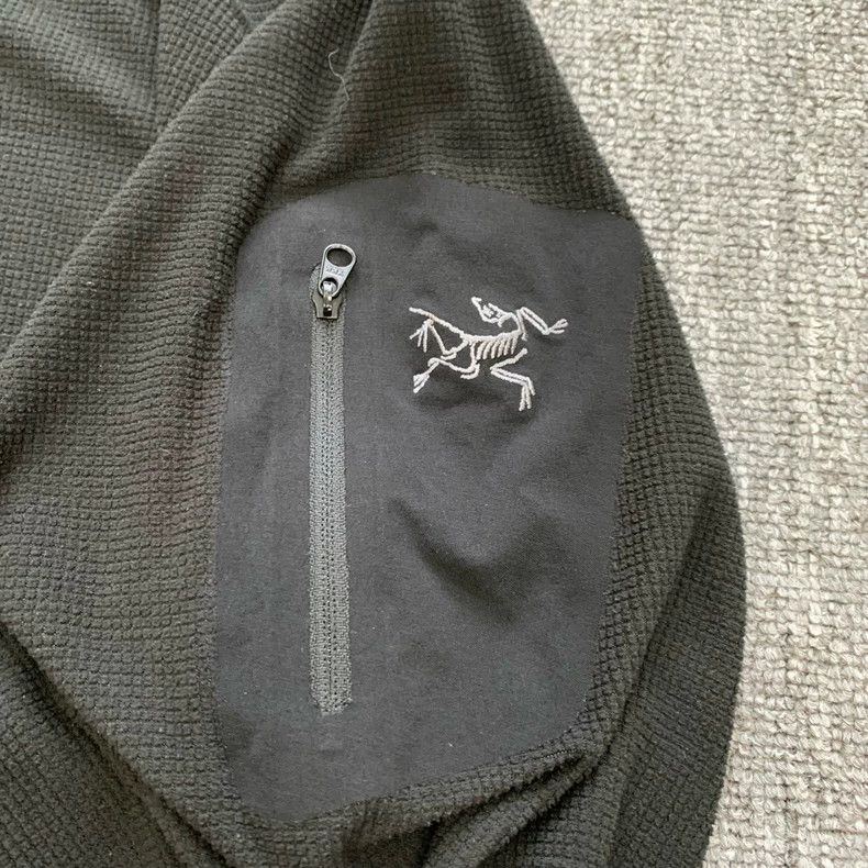Arc'teryx Arcteryx Delta LT Black Fleece Jacket Size US XL / EU 56 / 4 - 7 Thumbnail