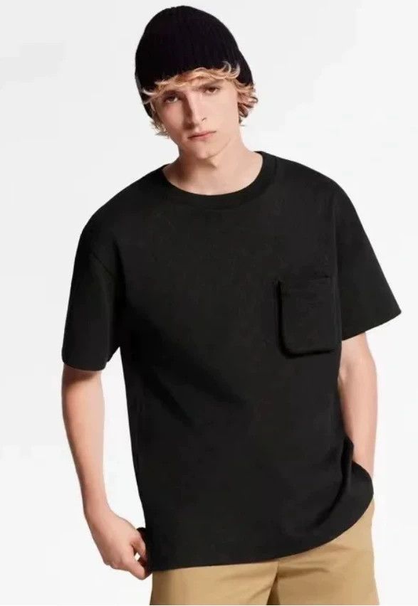 Louis Vuitton Louis Vuitton Black Monogram Pocket T-Shirt Size US M / EU 48-50 / 2 - 3 Thumbnail