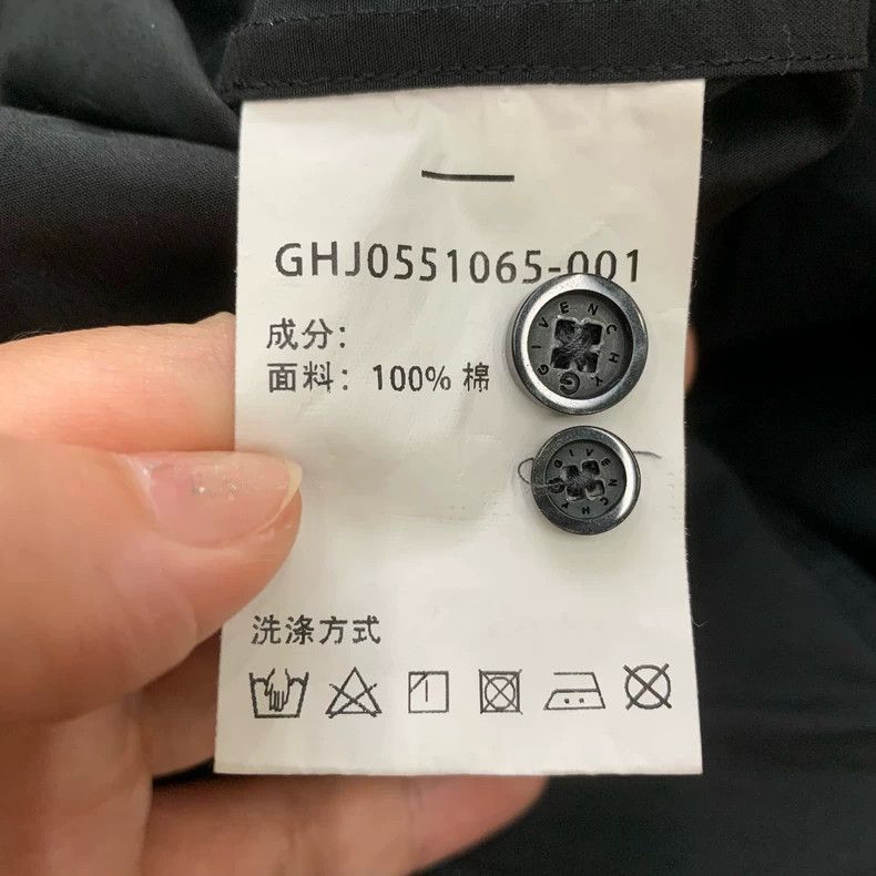 Givenchy Givenchy Black Logo Hem Shirt Jacket Size US XL / EU 56 / 4 - 4 Thumbnail