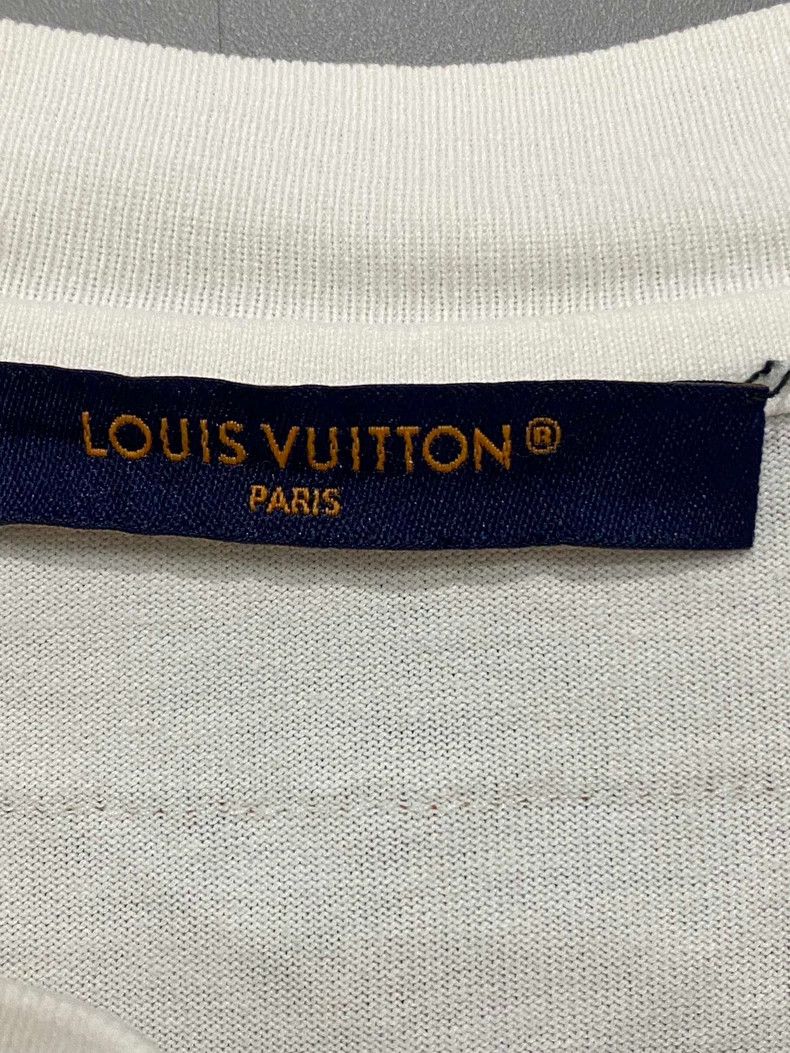 Louis Vuitton Louis Vuitton Peace Dove Logo T-shirt Size US L / EU 52-54 / 3 - 5 Thumbnail