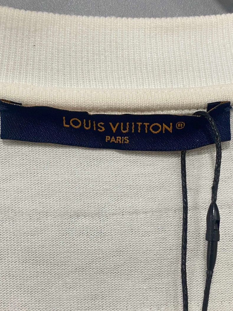 Louis Vuitton Louis Vuitton Pharrell Logo Short Sleeve Tee Size US L / EU 52-54 / 3 - 5 Thumbnail