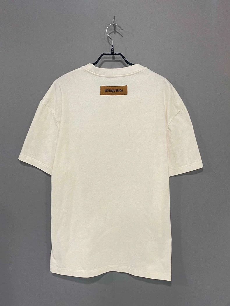 Louis Vuitton Louis Vuitton Pharrell Logo Short Sleeve Tee Size US L / EU 52-54 / 3 - 3 Thumbnail