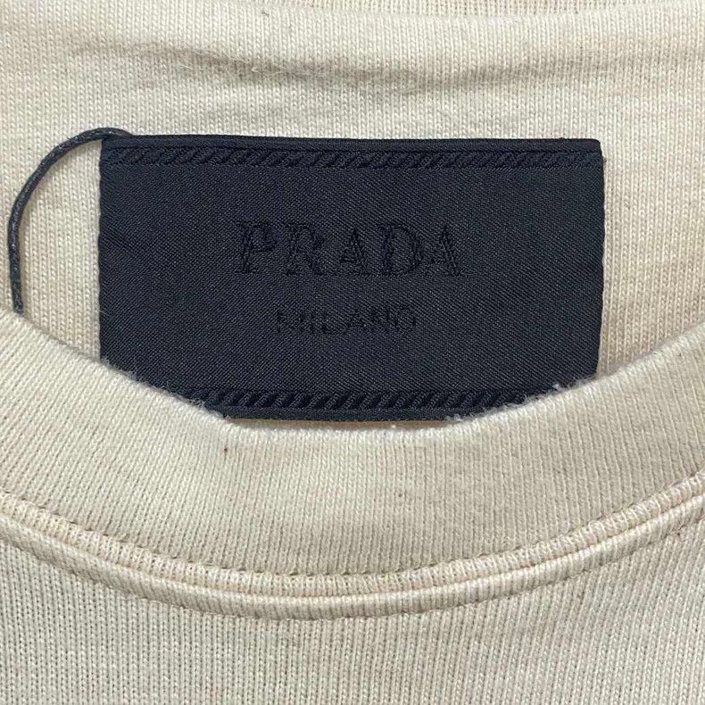 Prada Prada Gold Triangle Logo Short Sleeve T-shirt Size US L / EU 52-54 / 3 - 5 Thumbnail