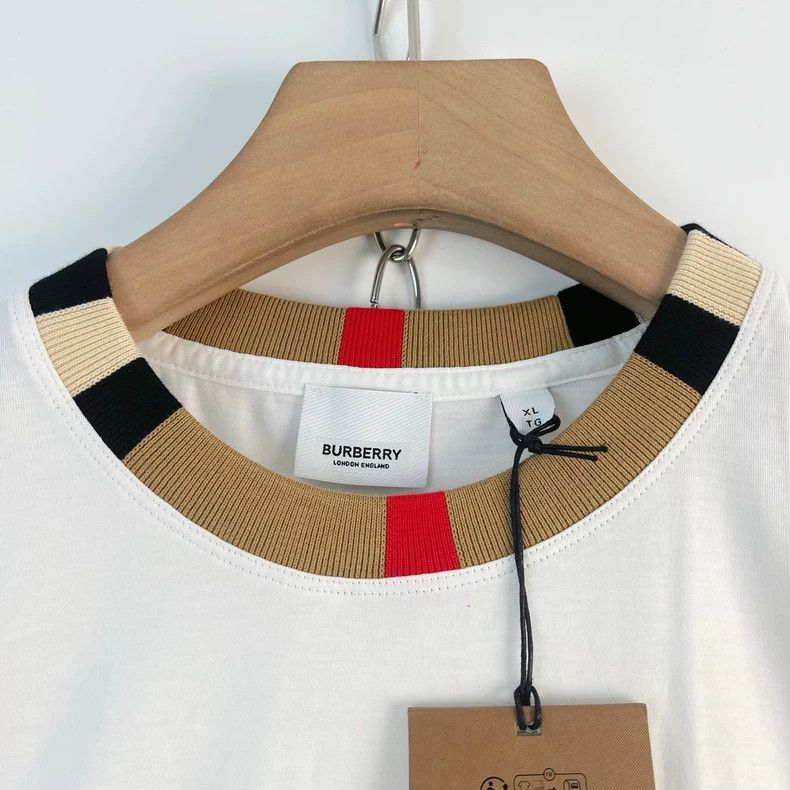 Burberry Burberry Check Collar Embroidered Logo T-shirt Size US XL / EU 56 / 4 - 2 Thumbnail