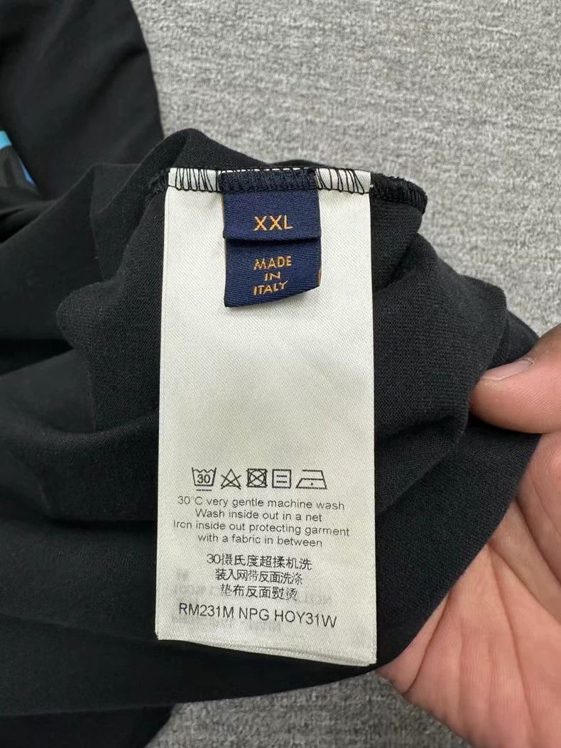 Louis Vuitton Louis Vuitton Colorful Logo Long Sleeve Size US XXL / EU 58 / 5 - 4 Thumbnail
