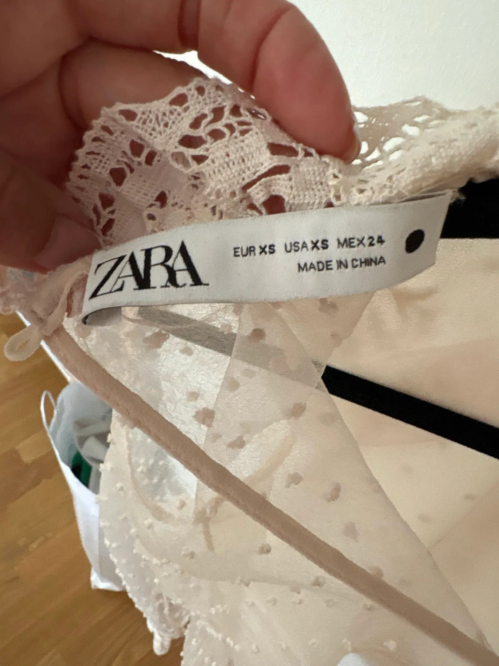 Zara Zara Blouse Size S / US 4 / IT 40 - 2 Thumbnail