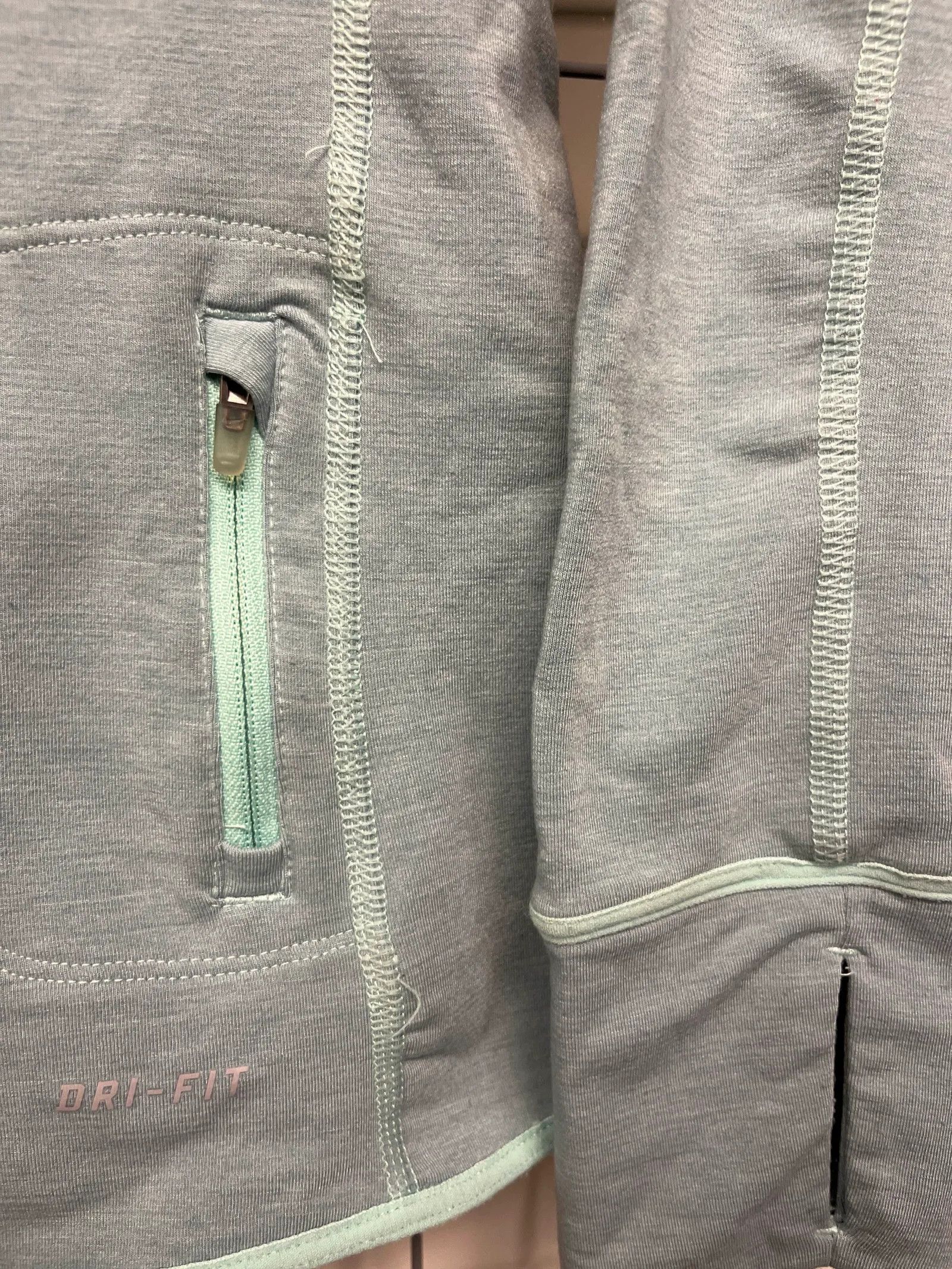 Nike Nike Running Dri-fit Sweater Size S / US 4 / IT 40 - 5 Thumbnail