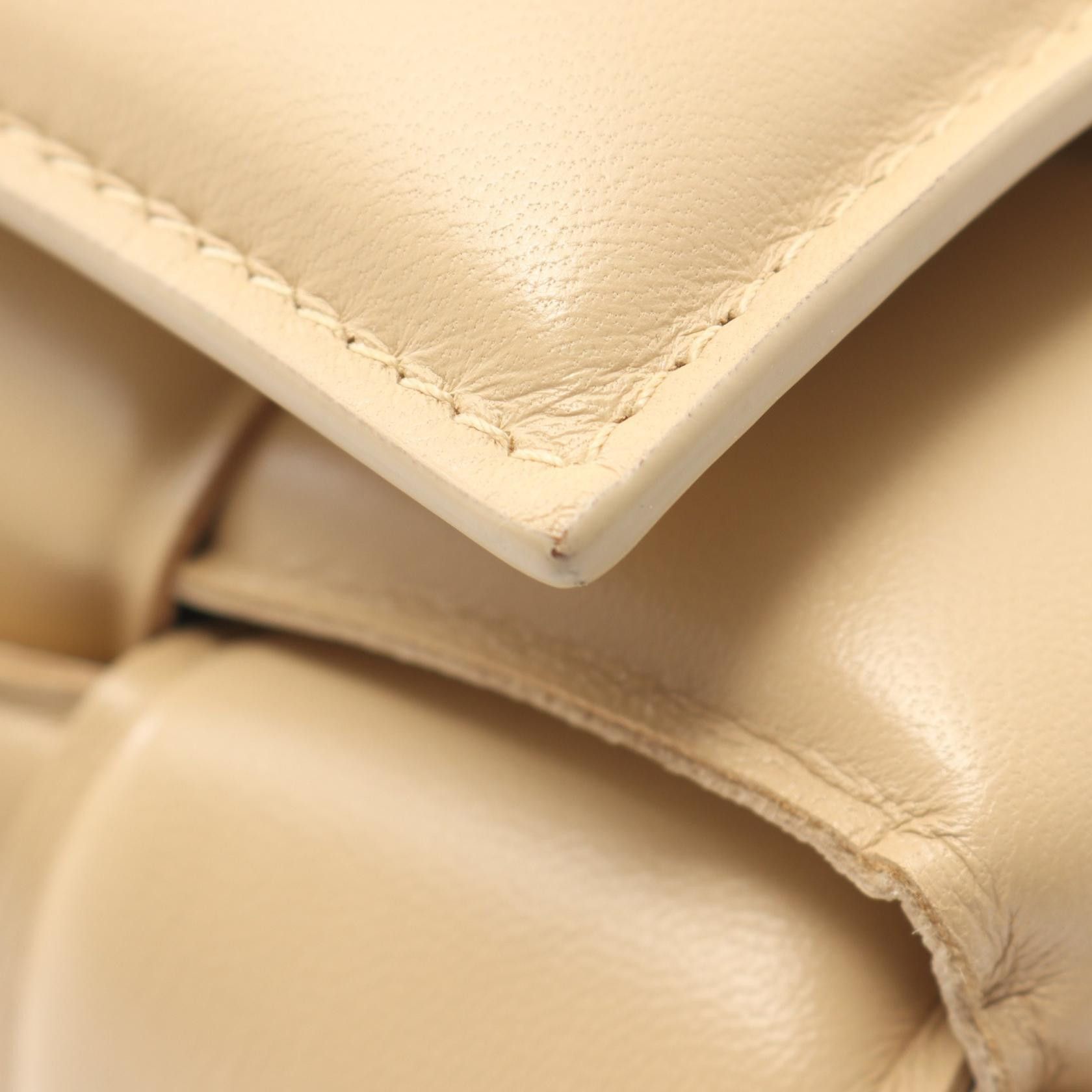 Bottega Veneta Bottega Veneta Bottega Veneta Padded Cassette Leather Shoulder Bag Leather Shoulder Bag 591970VCQR19782 Size ONE SIZE - 7 Thumbnail