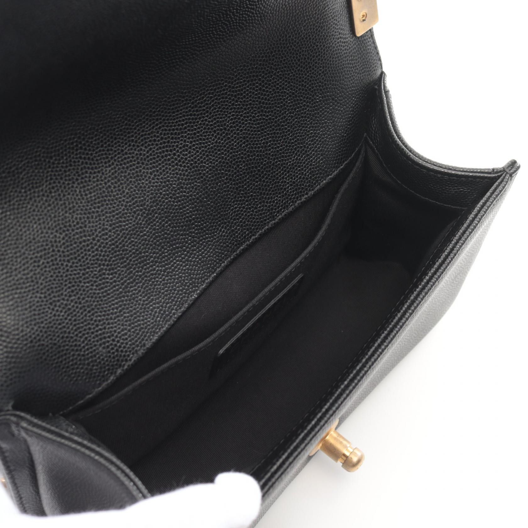 Chanel Chanel Chanel Boy Chanel Grained Calfskin Shoulder Bag Leather Shoulder Bag A67085 Size ONE SIZE - 3 Thumbnail