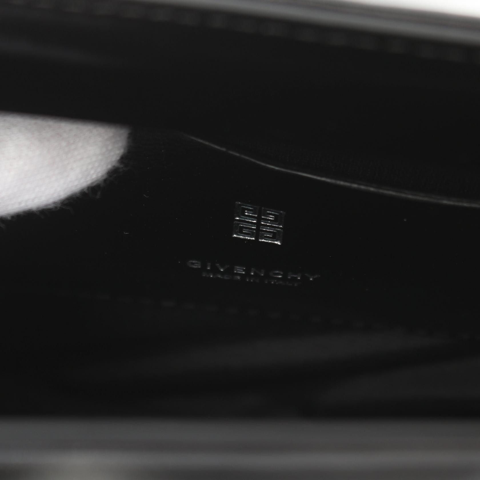 Givenchy Givenchy Givenchy BB50ZRB1R0001 Leather Handbag Leather Handbag BB50ZRB1R0001 Size ONE SIZE - 4 Thumbnail