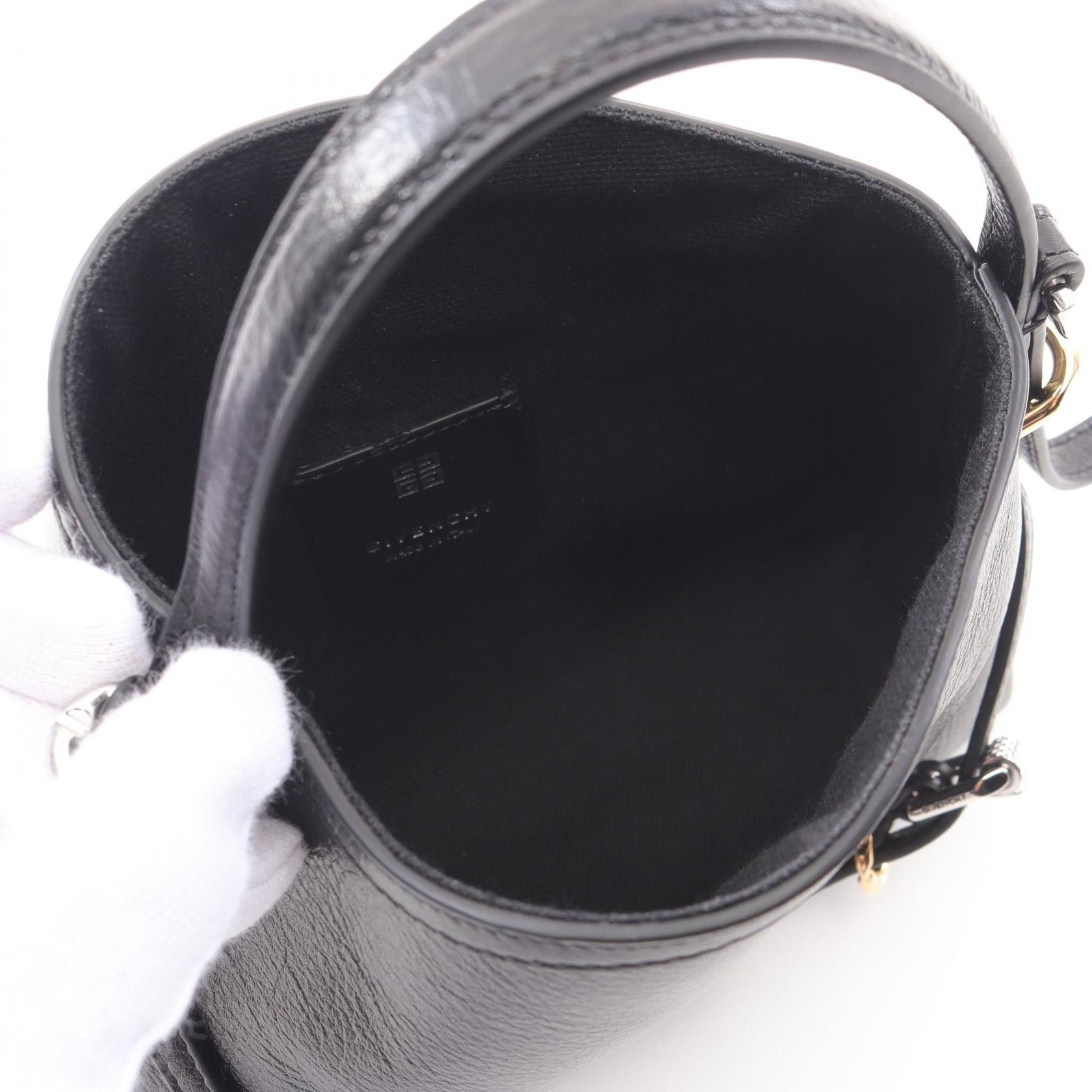 Givenchy Givenchy Givenchy Voyou Nano Calfskin Handbag Leather Handbag BB60NHB1Q7001 Size ONE SIZE - 3 Thumbnail