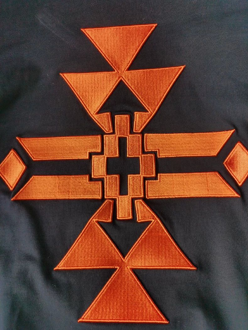 Marcelo Burlon Marcelo Burlon Heavy Embroidered Sweatshirt Size US S / EU 44-46 / 1 - 4 Thumbnail