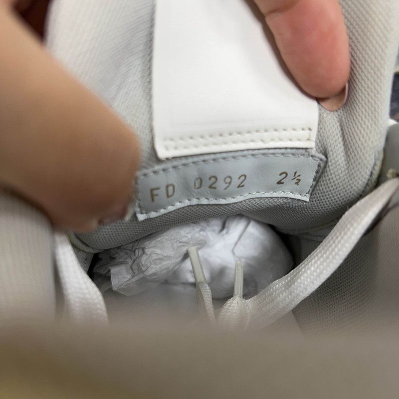 Louis Vuitton Louis Vuitton Trainer Low-Top Leather Sneakers 0079 Size US 6.5 / EU 39-40 - 5 Thumbnail