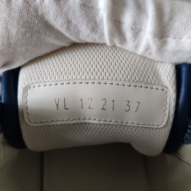 Louis Vuitton Louis Vuitton Squad Boot Monogram High-Top Sneakers 0079 Size US 9 / EU 42 - 5 Thumbnail