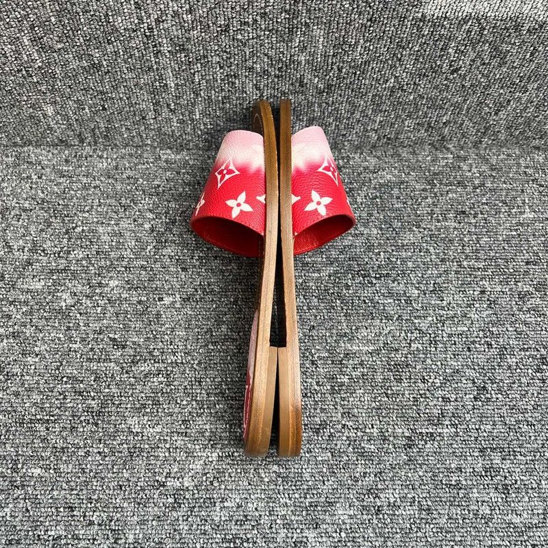 Louis Vuitton Louis Vuitton Red Lock It Flat Slide Sandals 0079 Size US 6 / IT 36 - 6 Thumbnail
