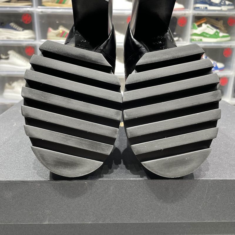 Louis Vuitton Louis Vuitton Black Leather Short Boots with Heels 0079 Size US 8 / IT 38 - 6 Thumbnail