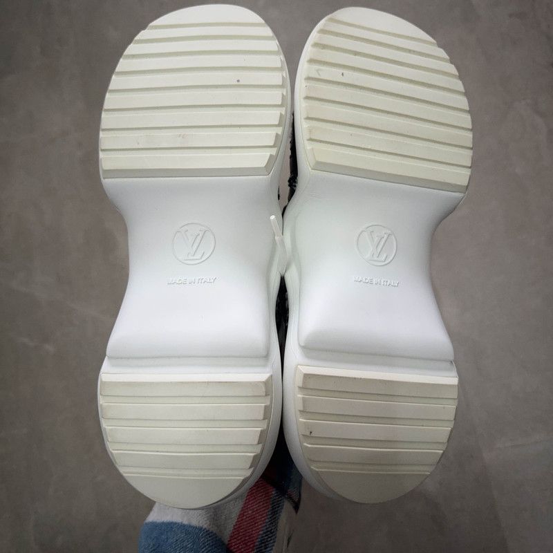 Louis Vuitton Louis Vuitton Archlight Black and White Sneakers 0079 Size US 8 / IT 38 - 4 Thumbnail