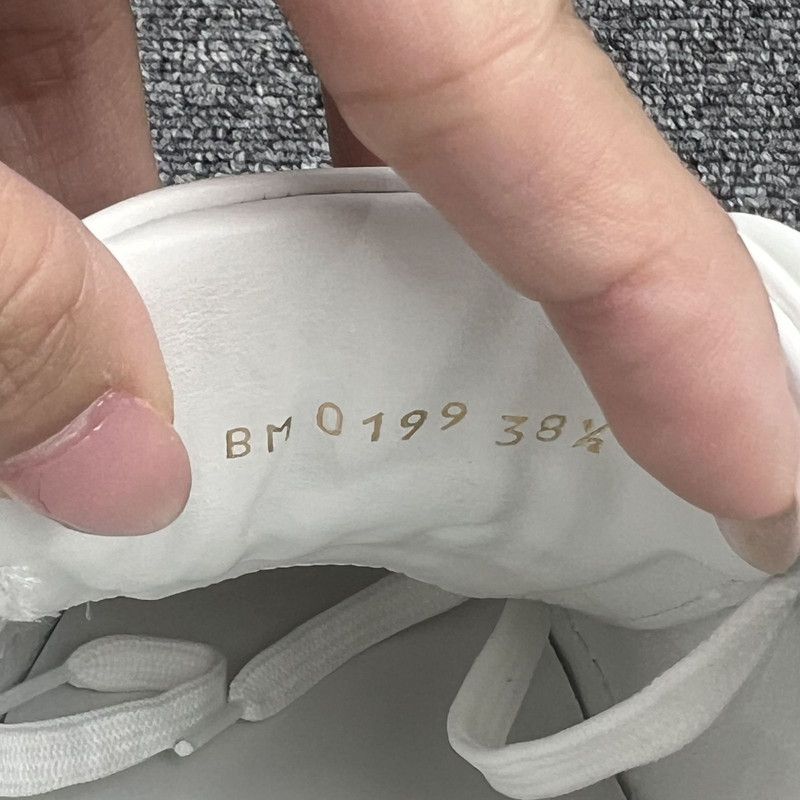 Louis Vuitton Louis Vuitton Stellar White Low-Top Sneakers 0079 Size US 7 / IT 37 - 4 Thumbnail