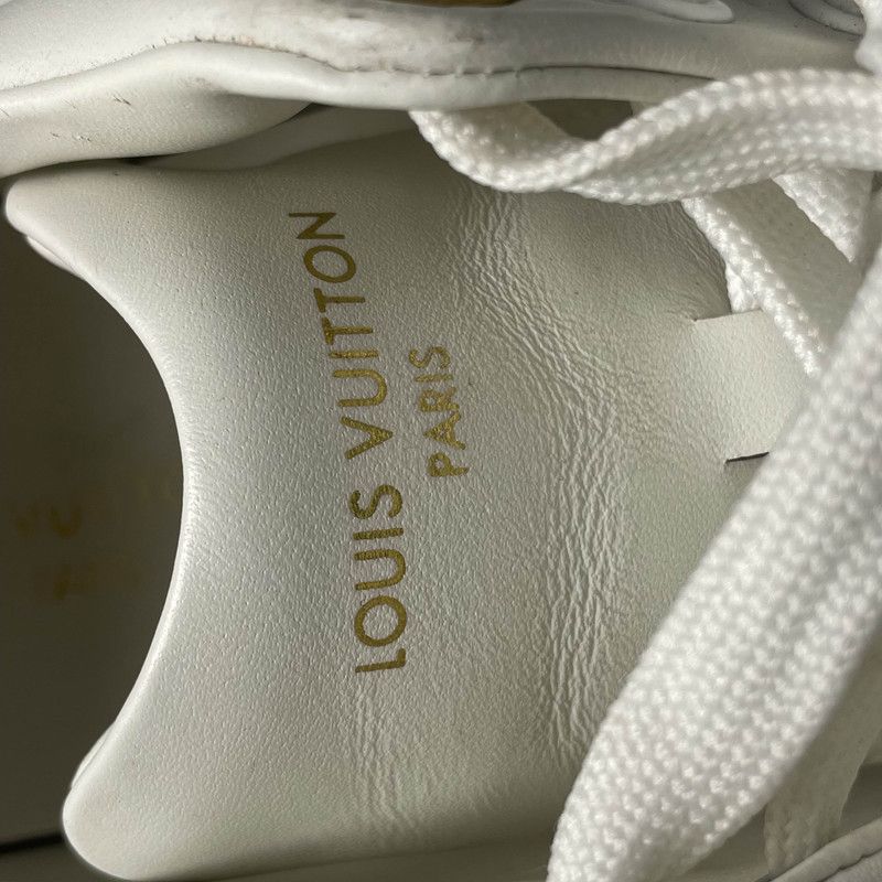 Louis Vuitton Louis Vuitton White Low-Top Fashion Sneakers 0079 Size US 8 / IT 38 - 13 Thumbnail