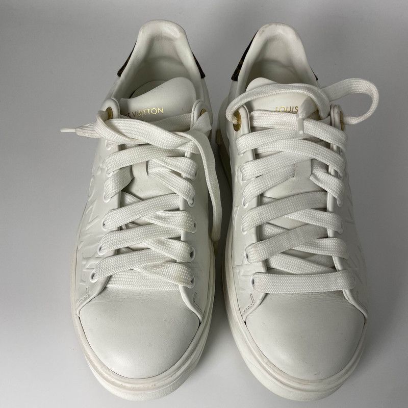 Louis Vuitton Louis Vuitton White Low-Top Fashion Sneakers 0079 Size US 8 / IT 38 - 2 Thumbnail