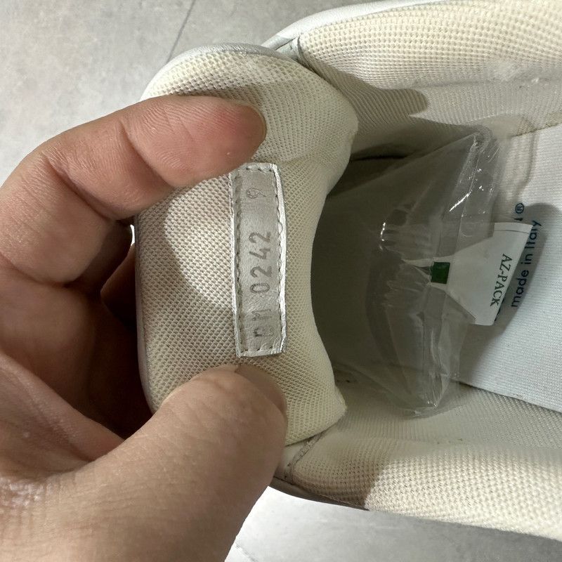 Louis Vuitton Louis Vuitton Fashion Sneakers for Men in Blue and Red 0079 Size US 10 / EU 43 - 7 Thumbnail