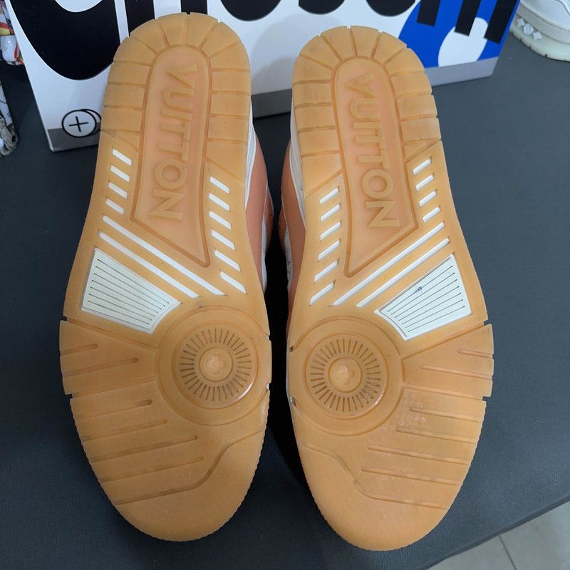 Louis Vuitton Louis Vuitton Trainer Pink Low-Top Sneakers 0079 Size US 6 / IT 36 - 4 Thumbnail