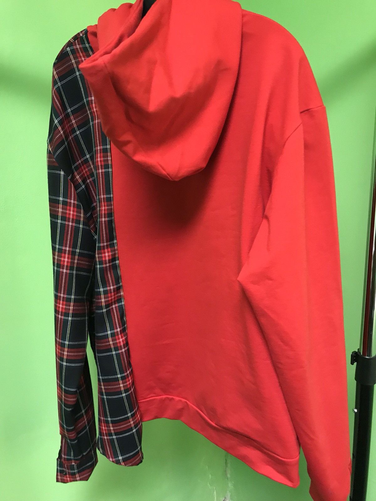 Other Red cliffhanger hoodie Size US L / EU 52-54 / 3 - 3 Thumbnail