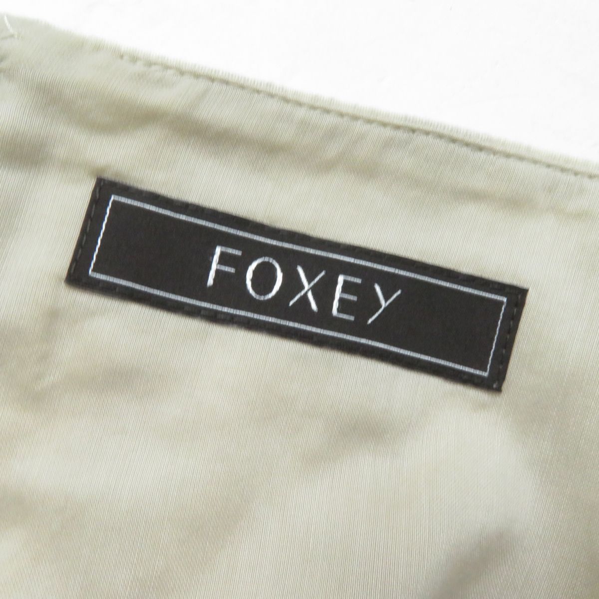 Other Other FOXEY One Piece Linen Dress Natural Material Dresses 41885 Size ONE SIZE - 8 Thumbnail