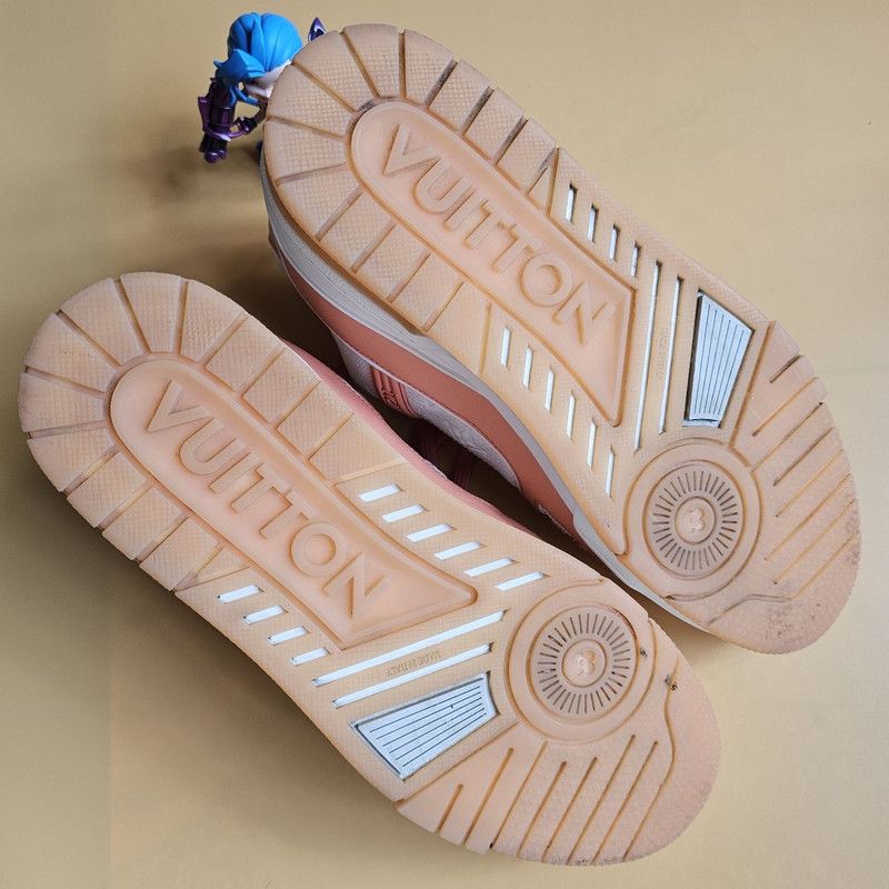 Louis Vuitton Louis Vuitton Trainer Low-Top Sneakers in Peach Pink 0079 Size US 8 / IT 38 - 4 Thumbnail