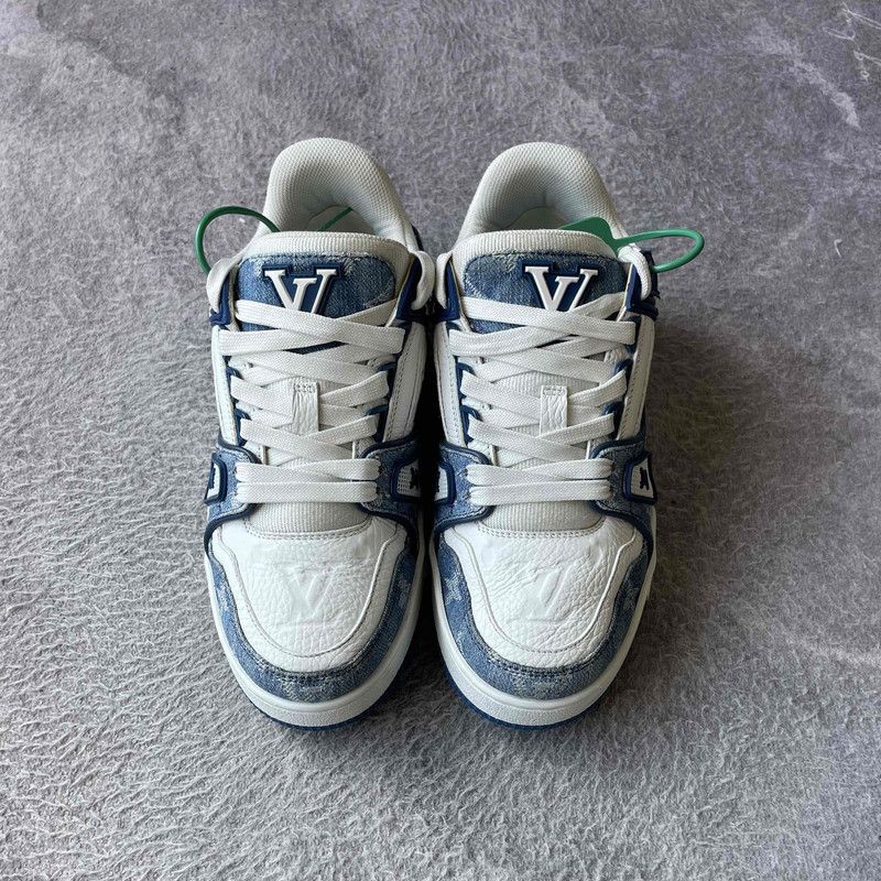 Louis Vuitton Louis Vuitton Denim and Leather Low-top Sneakers 0079 Size US 8 / IT 38 - 2 Thumbnail