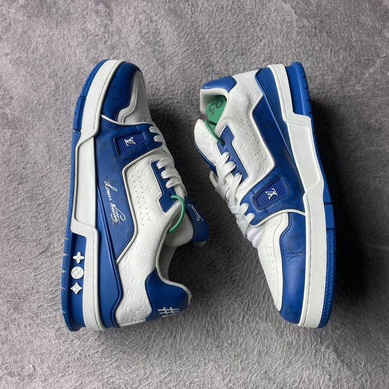 Louis Vuitton Louis Vuitton Low-Top Fashion Sneakers in White and Blue 0079 Size US 8 / IT 38 - 7 Thumbnail