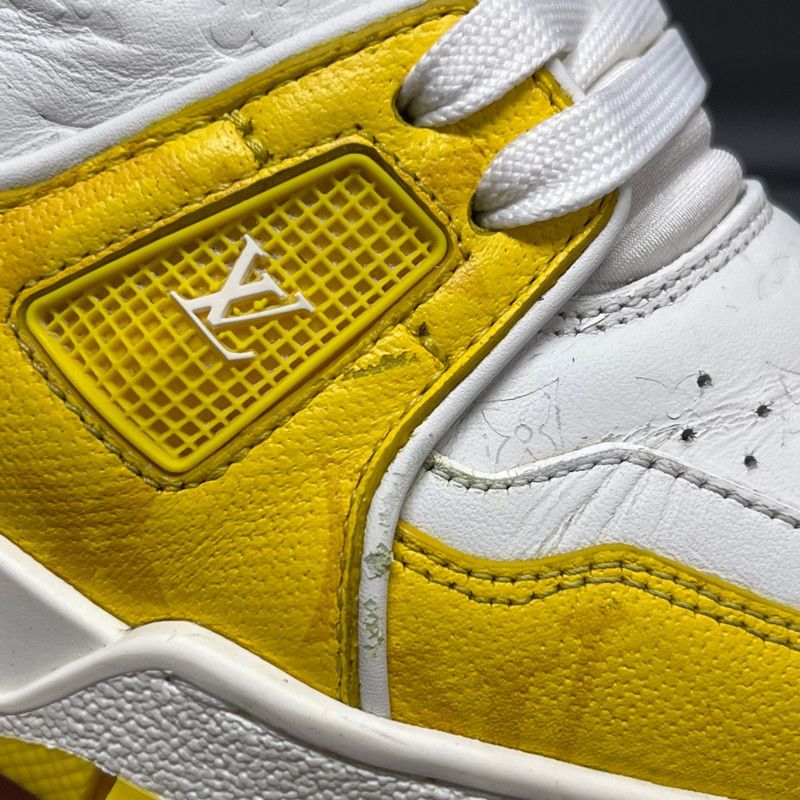 Louis Vuitton Louis Vuitton Low-Top Trainer Sneakers in White and Yellow 0079 Size US 8 / IT 38 - 16 Thumbnail