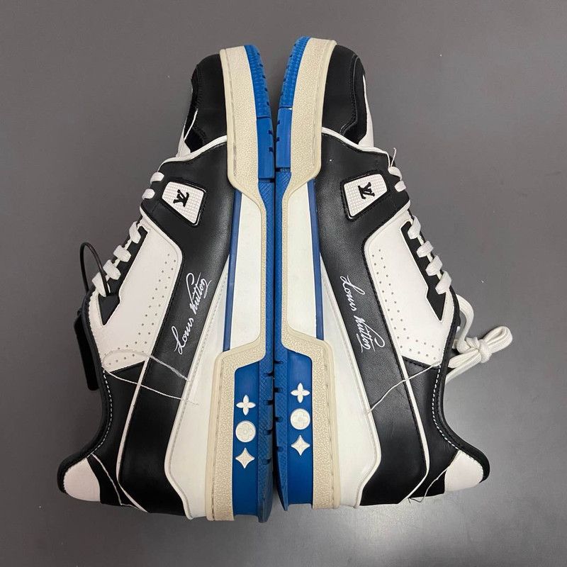 Louis Vuitton Louis Vuitton Trainer Black and Blue Sneakers 0079 Size US 10 / IT 40 - 7 Thumbnail