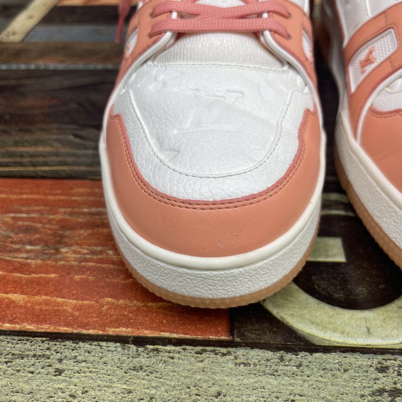 Louis Vuitton Louis Vuitton Trainer Low Top Sneakers in Peach 0079 Size US 8 / IT 38 - 8 Thumbnail