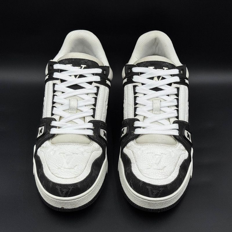Louis Vuitton Louis Vuitton Panda Printed Low-Top Sneakers 0079 Size US 8 / IT 38 - 2 Thumbnail