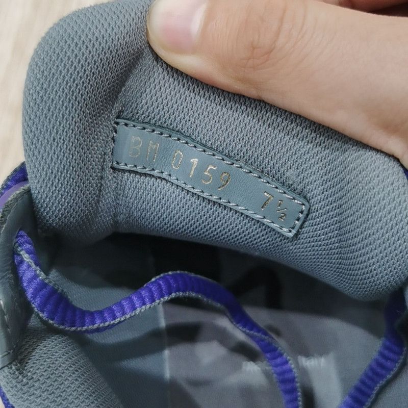 Louis Vuitton Louis Vuitton Trainer Purple Fashion Sneakers 0079 Size US 8 / IT 38 - 5 Thumbnail