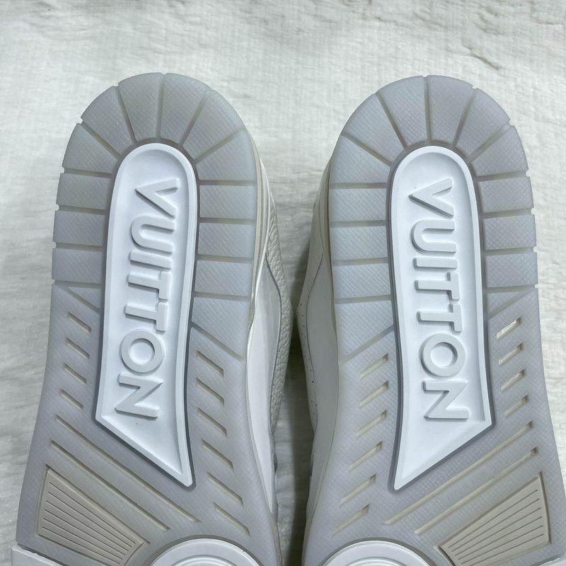 Louis Vuitton Louis Vuitton Trainer Low Top Fashion Sneakers 0079 Size US 10 / EU 43 - 9 Thumbnail