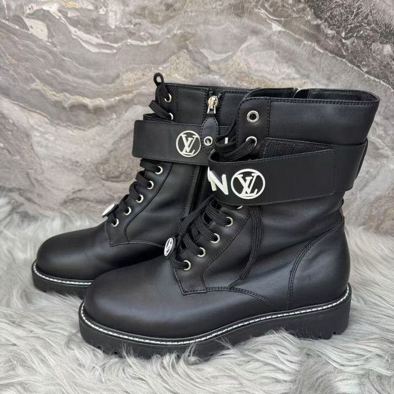 Louis Vuitton Louis Vuitton Black Territory Short Boots for Women 0079 Size US 8 / IT 38 - 3 Thumbnail