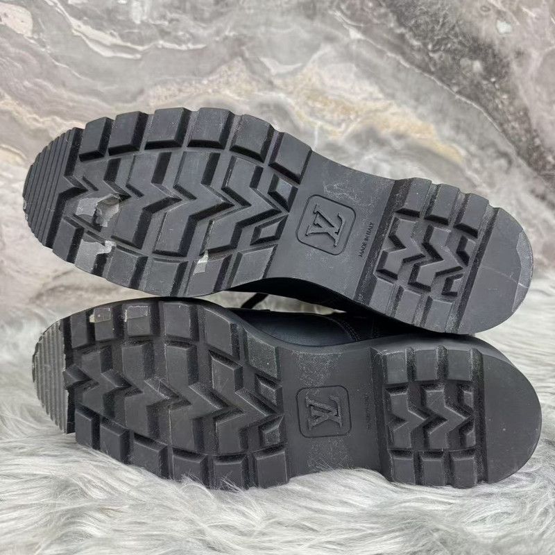 Louis Vuitton Louis Vuitton Black Territory Short Boots for Women 0079 Size US 8 / IT 38 - 6 Thumbnail